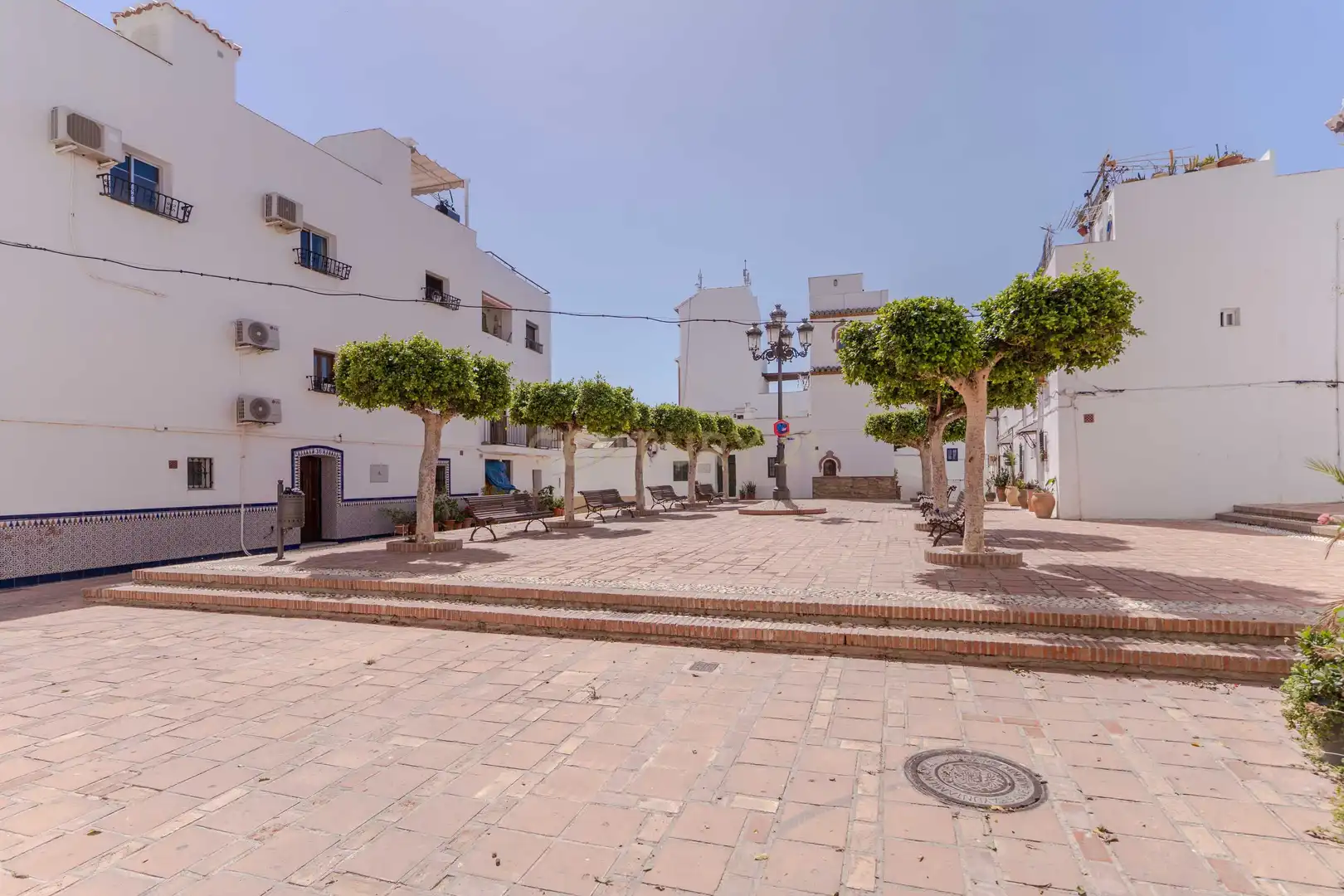 Vista exterior de Casa o chalet en venta en Almuñécar con Aire acondicionado, Lavadora y Microondas