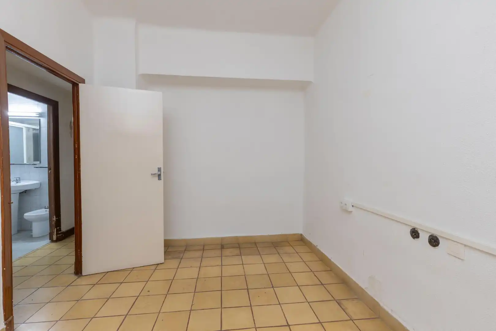 Piso en venta en Granada con Calefacción