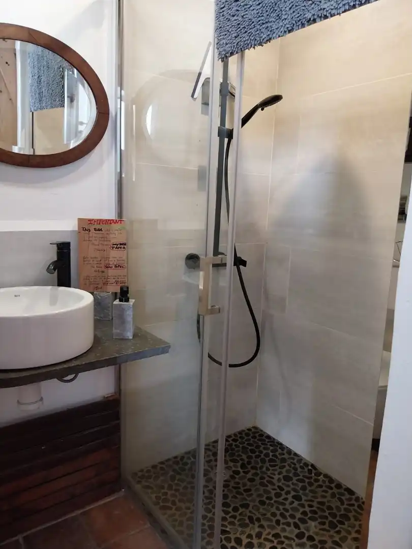 Baño de Casa adosada en venta en Vacarisses con Calefacción, Horno y Balcón
