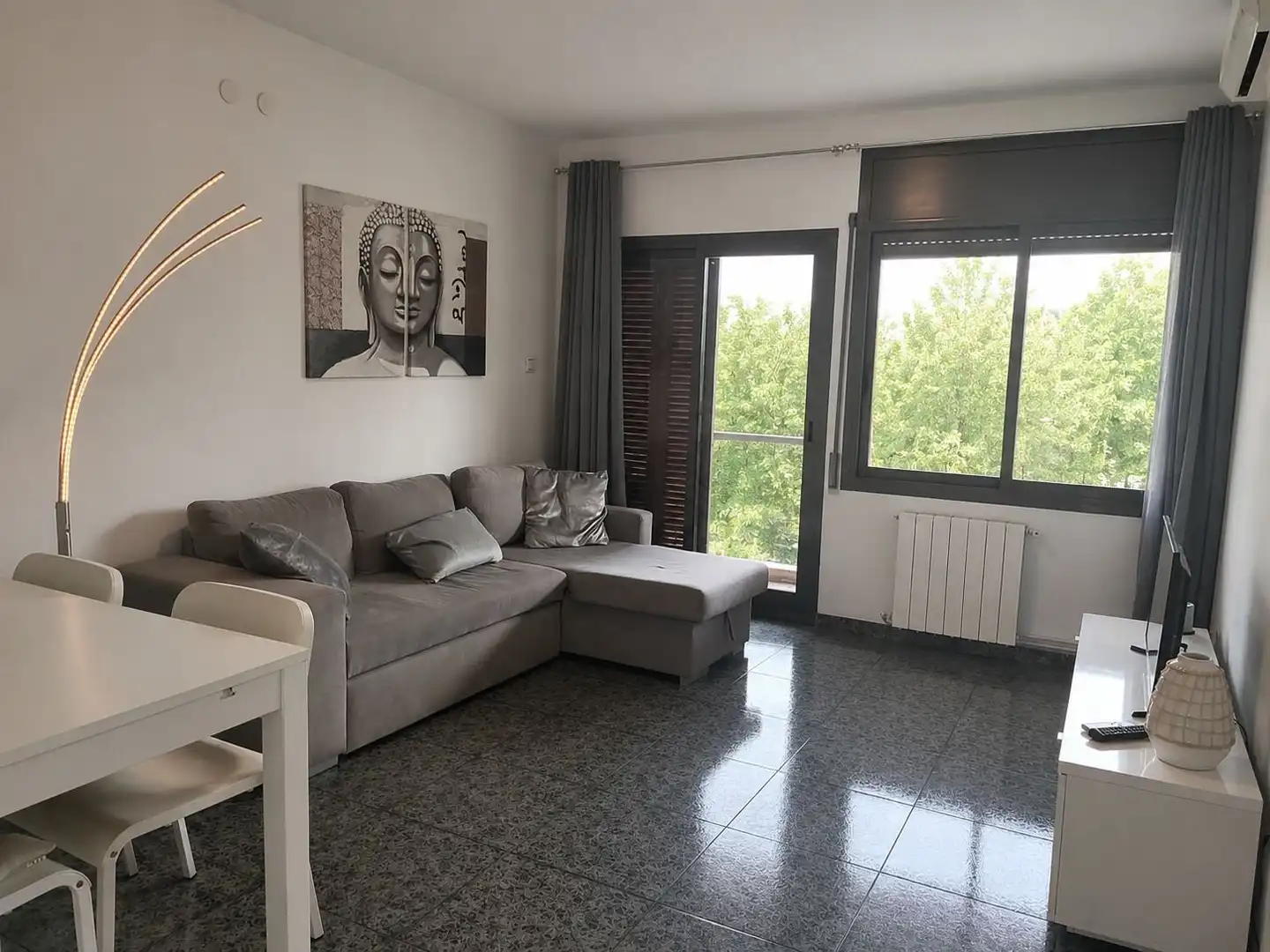 Wohnzimmer von Wohnung zum Verkauf in Castelldefels mit Klimaanlage, Heizung und Terrasse