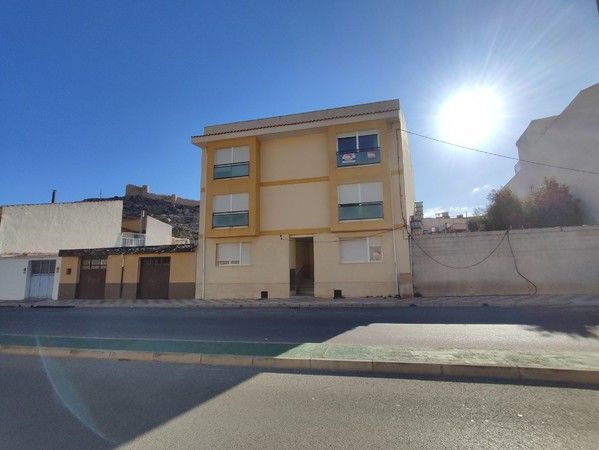 Vista exterior de Pis en venda en Castalla amb Traster