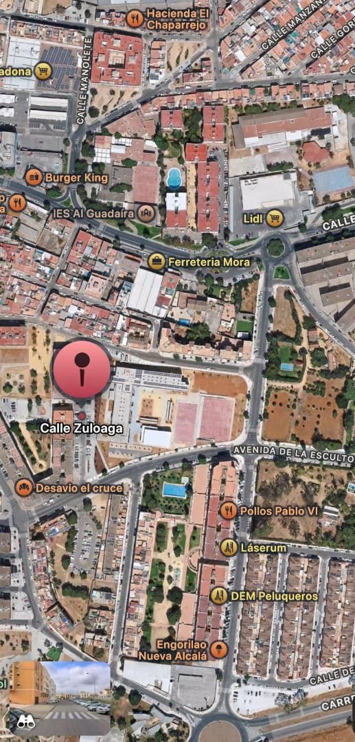 Vista exterior de Local en venta en Alcalá de Guadaira