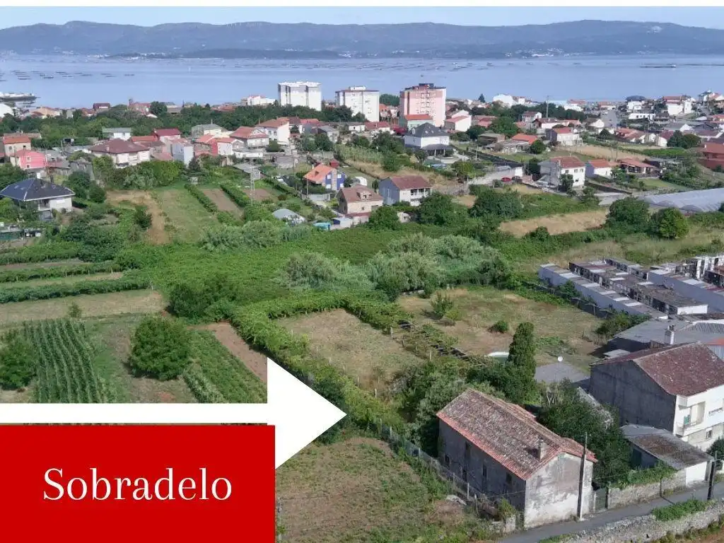 Casa o xalet en venda en Vilagarcía de Arousa amb Jardí privat, Terrassa i Traster