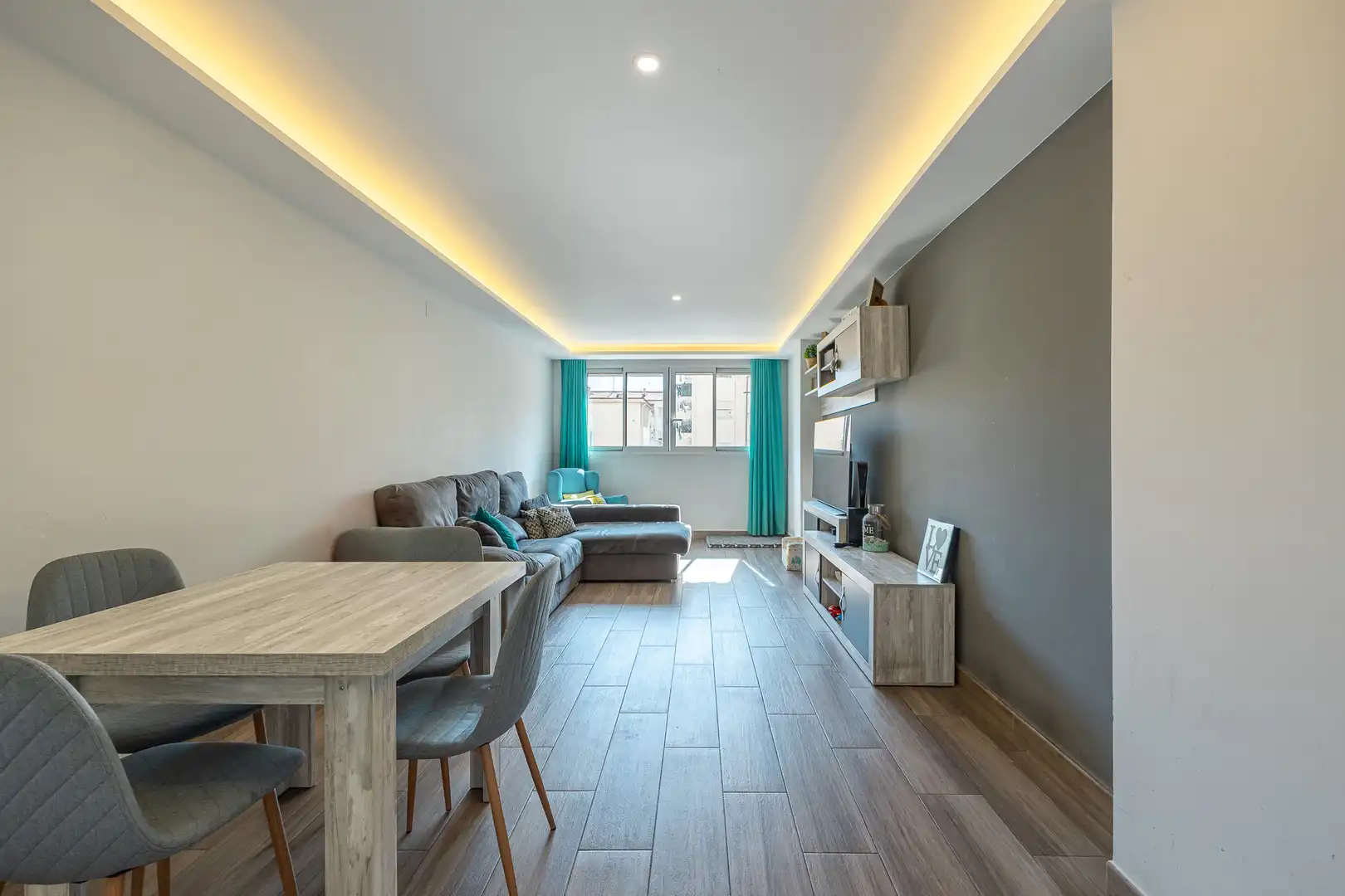 Sala de estar de Piso en venta en Benidorm con Amueblado