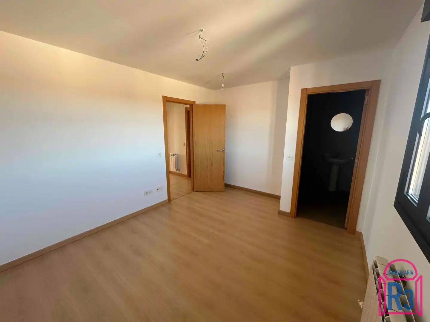 Detached homes for sale in Garrafe de Torío