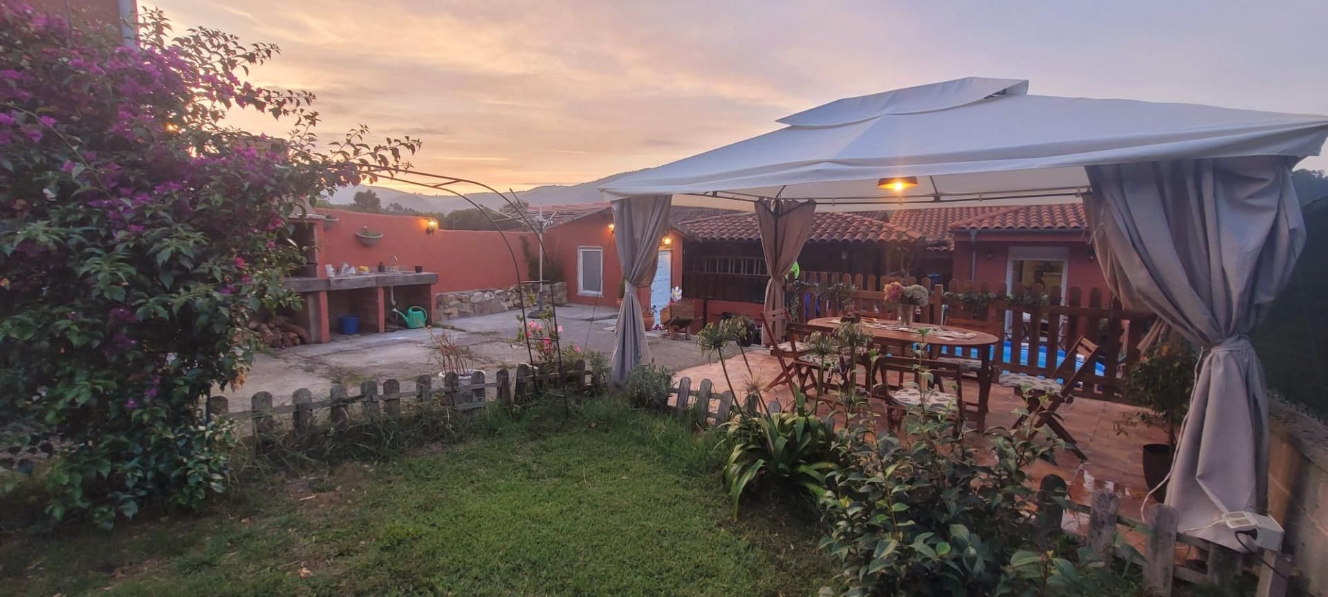 Jardí de Casa o xalet en venda en Pravia amb Calefacció, Jardí privat i Terrassa