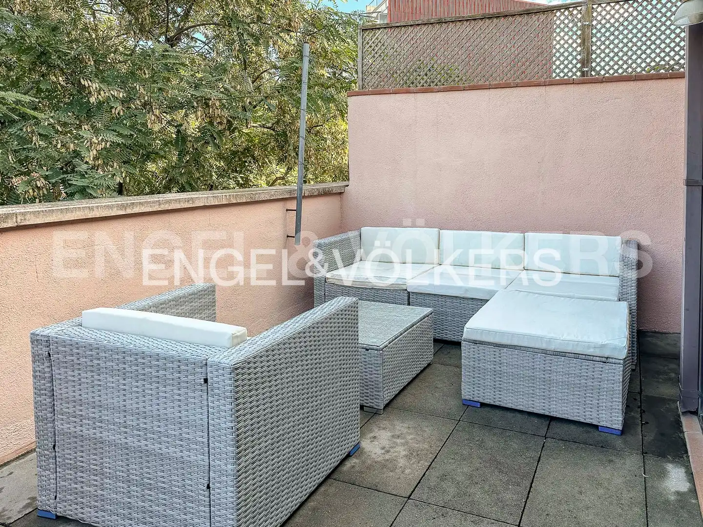 Terrasse von Dachboden zum Verkauf in Barcelona mit Klimaanlage, Heizung und Terrasse