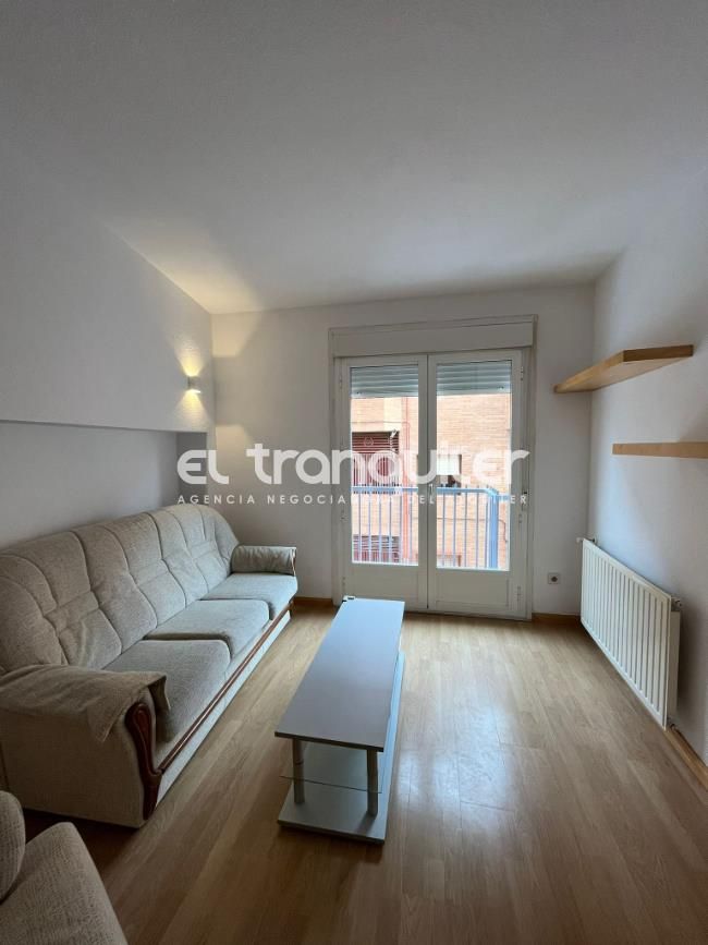 Living room of Flat to rent in  Madrid Capital  with Furnished and Washing machine