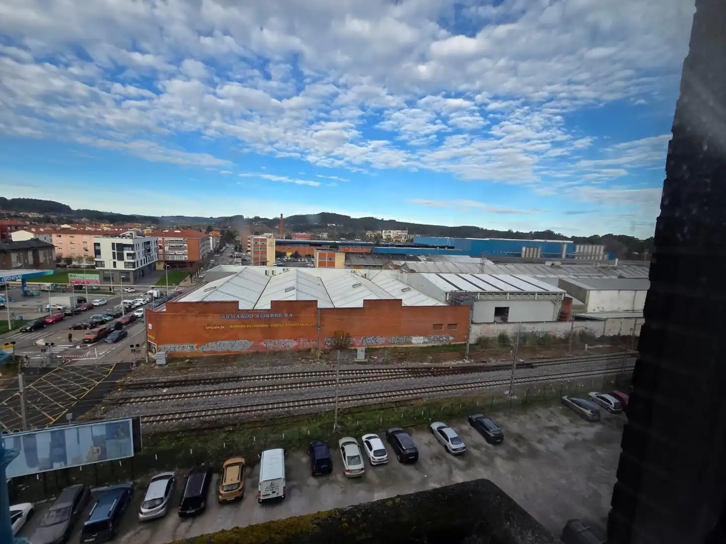 Vista exterior de Piso en venta en Torrelavega  con Calefacción