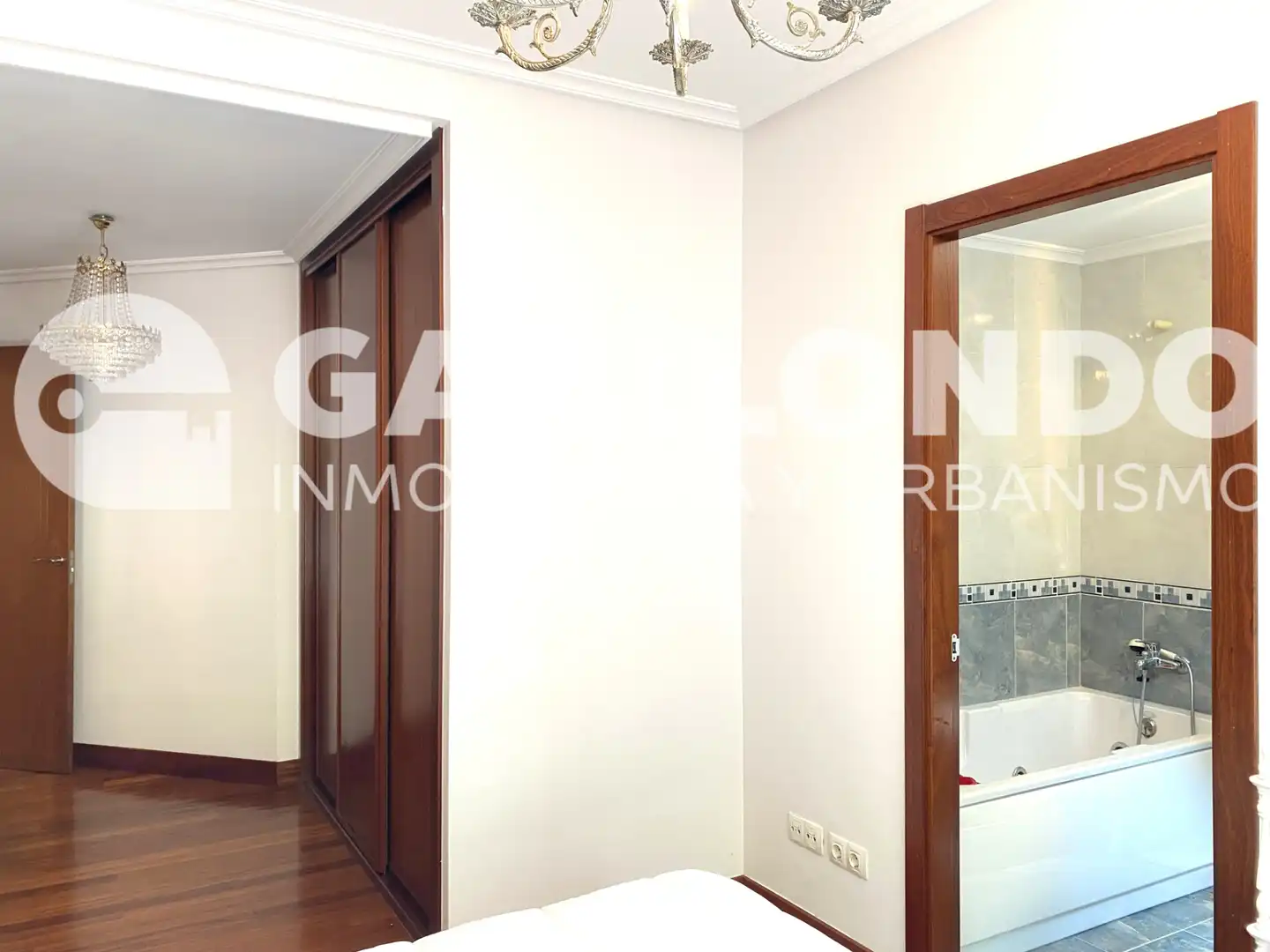 Bedroom of Flat for sale in Mendaro  with Heating, Parquet flooring and Furnished