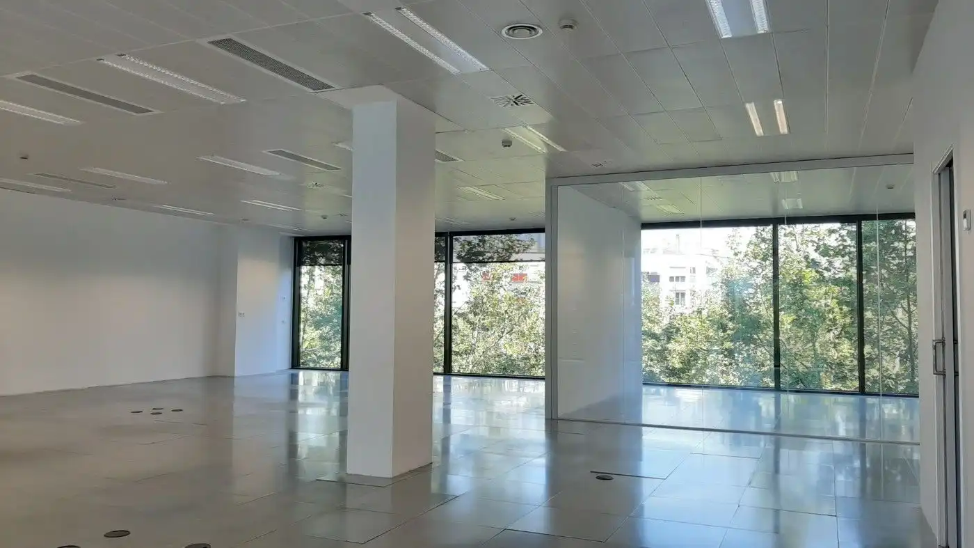 Oficina de alquiler en Barcelona con Aire acondicionado