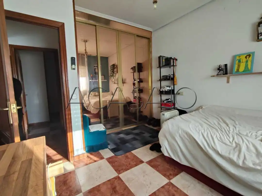 Habitación de Casa adosada en venta en Pantoja con Calefacción