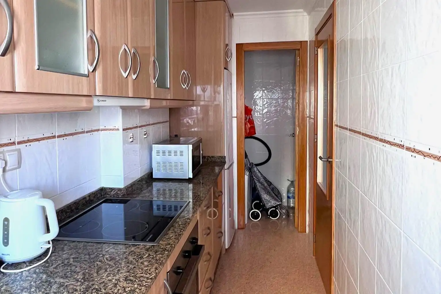 Cuina de Apartament en venda en Torrevieja amb Aire condicionat, Calefacció i Terrassa