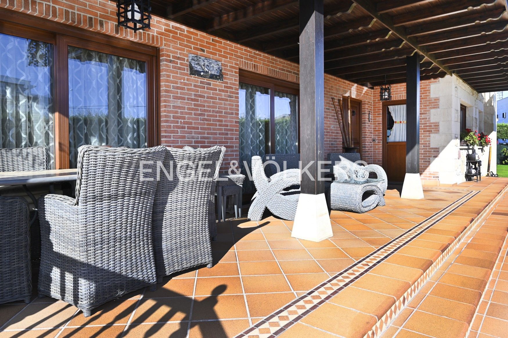 Terrace of House or chalet for sale in Santa Cruz de Bezana  with Heating, Private garden and Terrace
