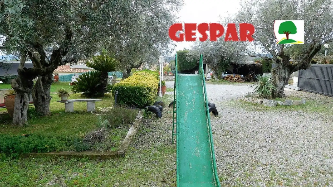 Parking de Casa o chalet en venta en Bigues i Riells del Fai con Piscina