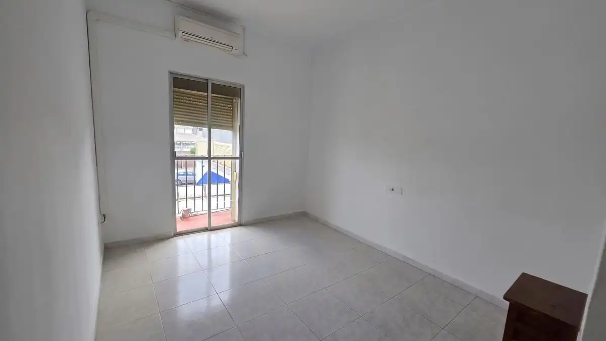 Habitación de Edificio en venta en La Luisiana