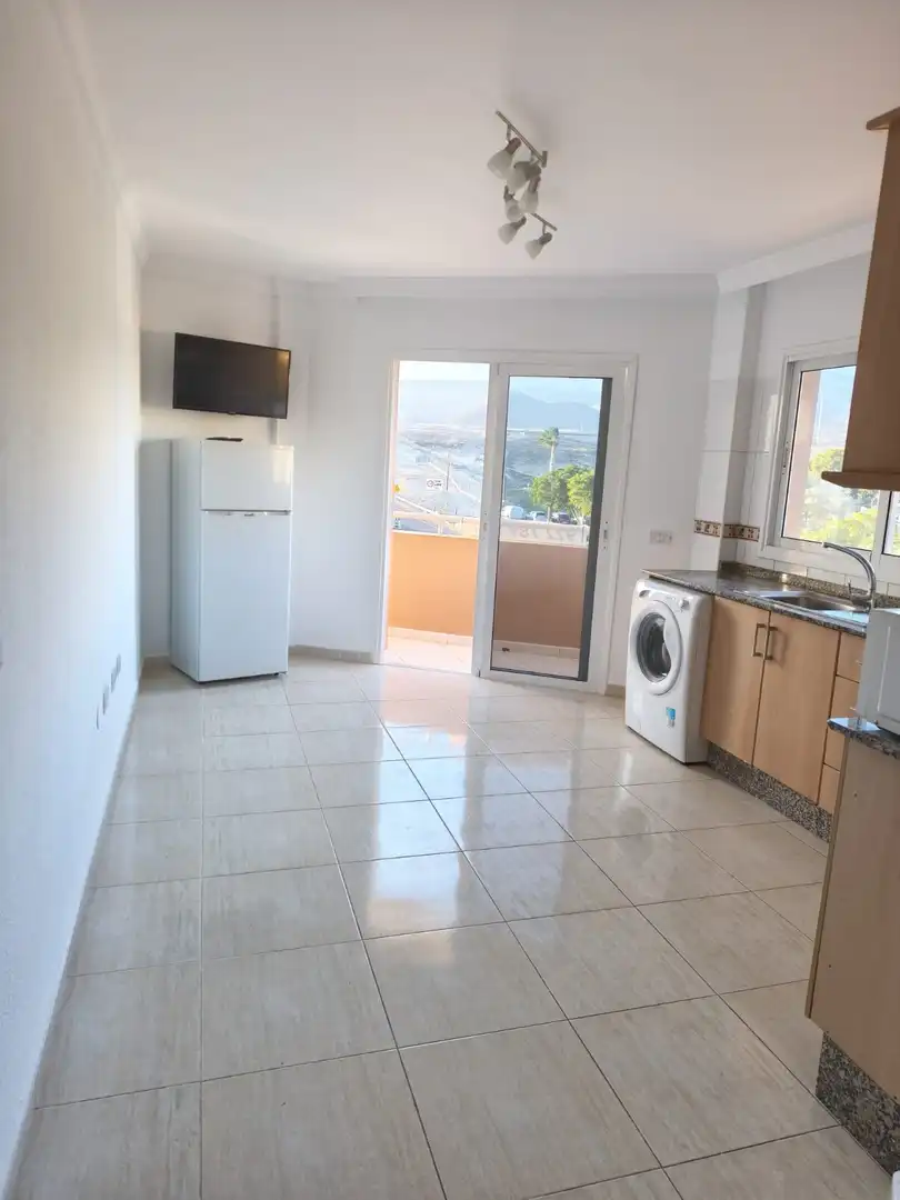 Küche von Dachboden zum Verkauf in Granadilla de Abona mit Terrasse