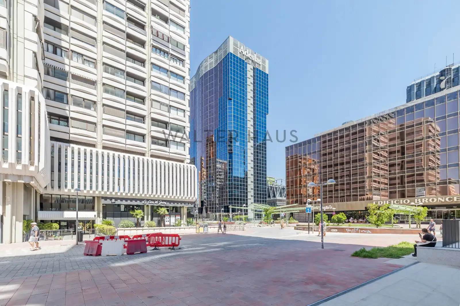 Vista exterior de Piso en venta en Madrid con Aire acondicionado, Calefacción y Terraza