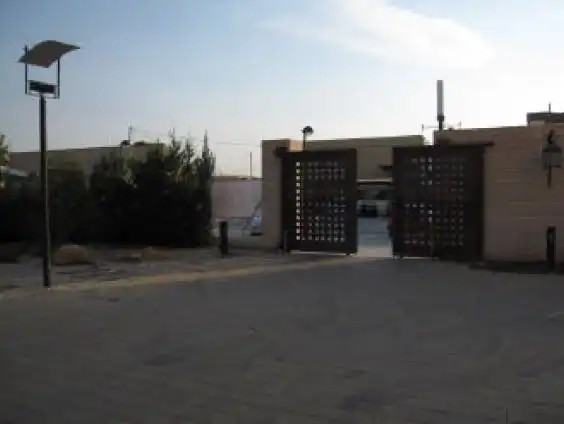 Exterior view of Buildings for sale in Almansa