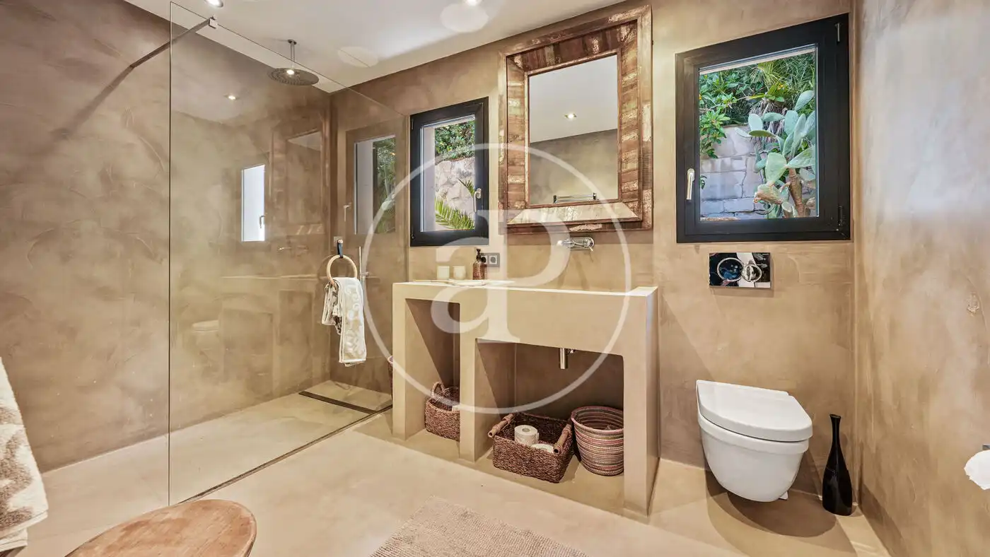 Badezimmer von Haus oder Chalet zum Verkauf in  Palma de Mallorca mit Klimaanlage, Heizung und Abstellraum