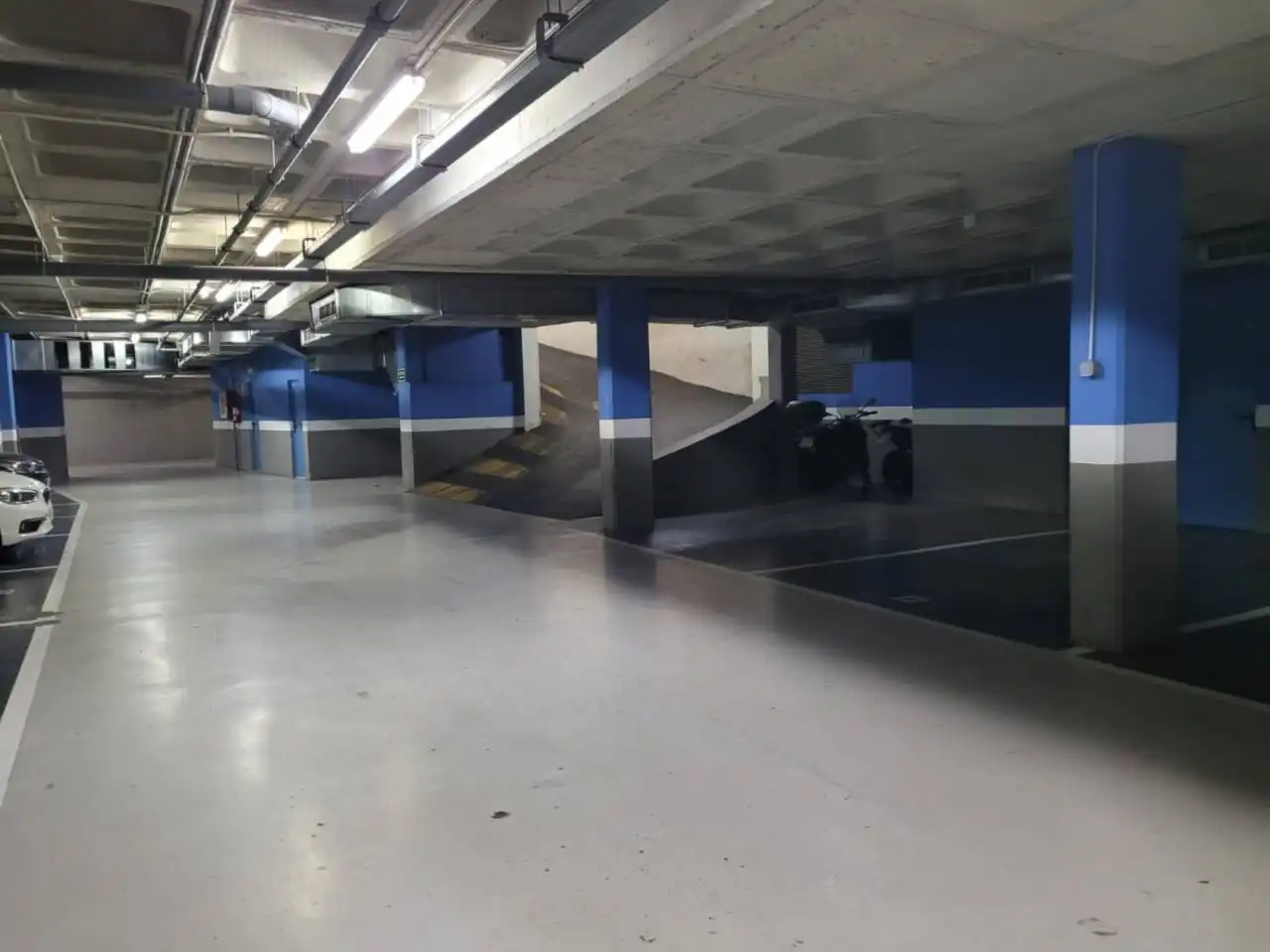 Parkplatz von Garage zur Miete in Sabadell