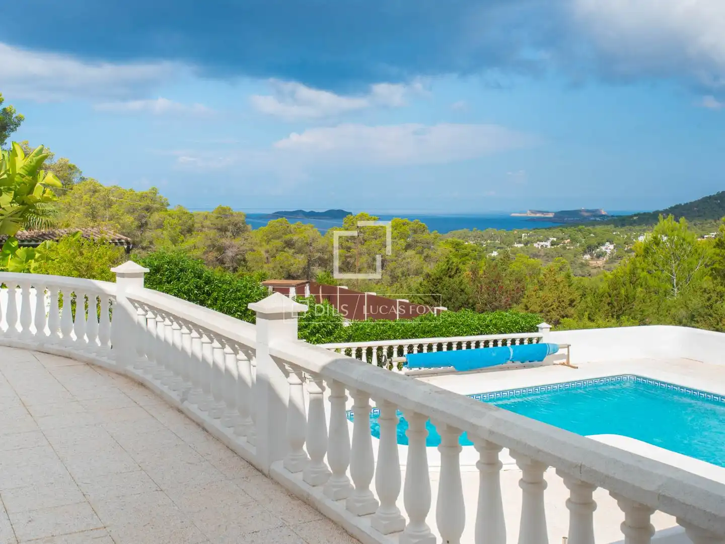 Terrasse von Country house zum Verkauf in Sant Josep de sa Talaia mit Klimaanlage, Privatgarten und Terrasse