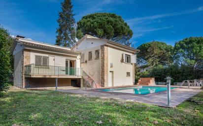 Jardí de Casa o xalet en venda en Vilobí d'Onyar amb Calefacció, Jardí privat i Terrassa