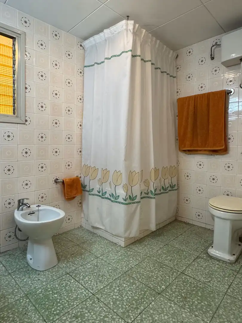 Bany de Casa o xalet en venda en Maella amb Moblat, Forn i Rentadora