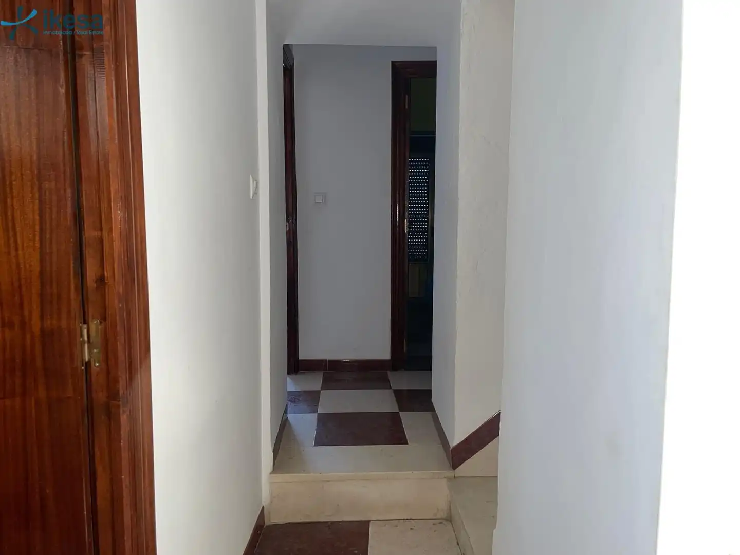 Casa adosada en venta en Constantina