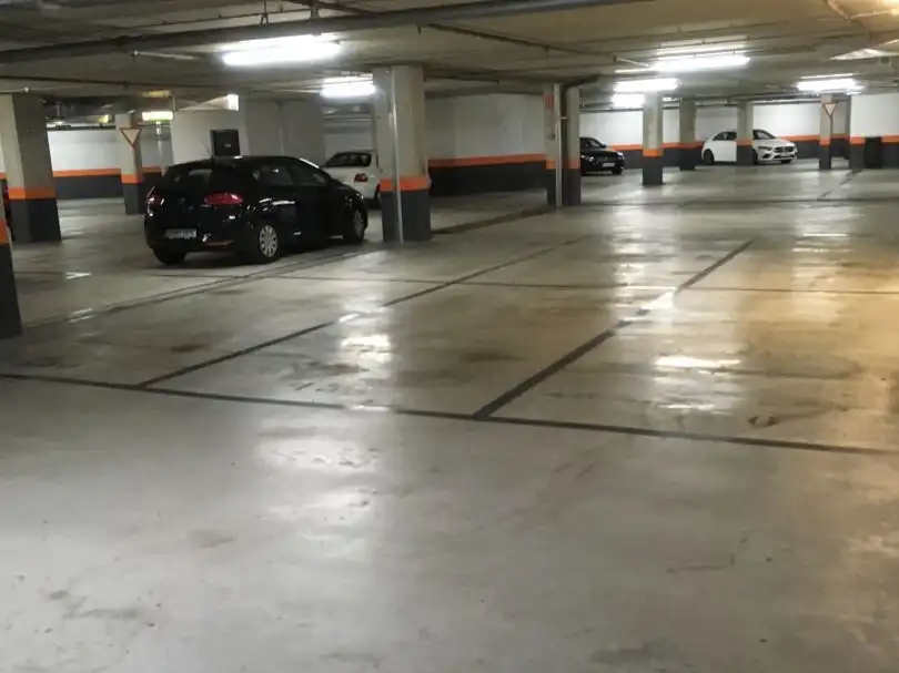 Aparcament de Garatge en venda en  Pamplona / Iruña