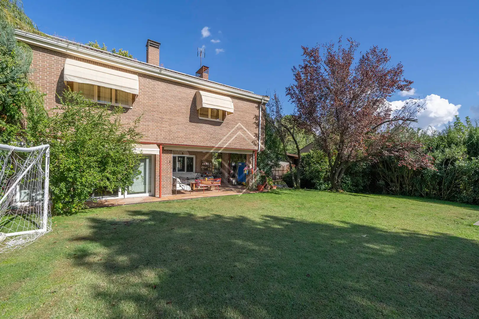 Semi-detached house with pool for sale in Moncloa - Aravaca, imagen 6