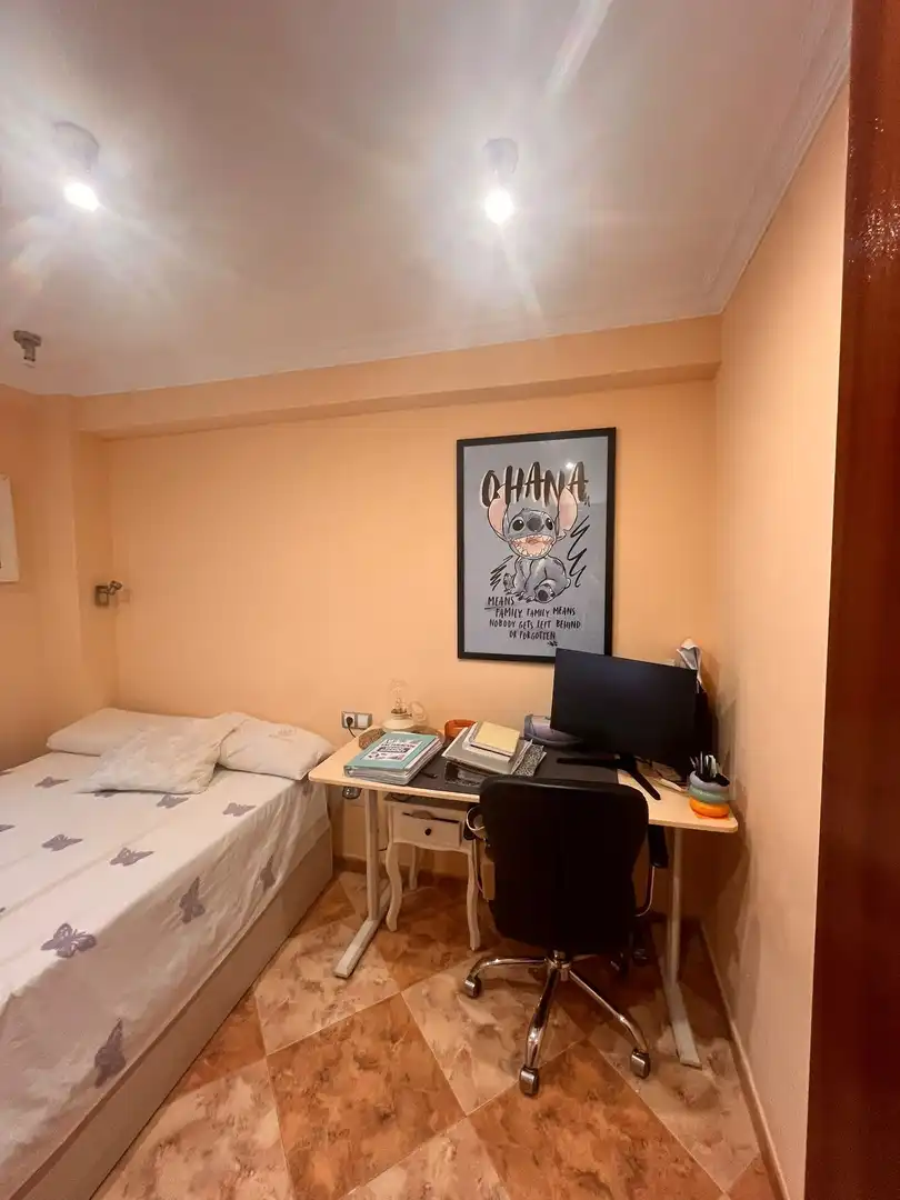 Piso con ascensor en venta en Carretera de Cádiz, imagen 3