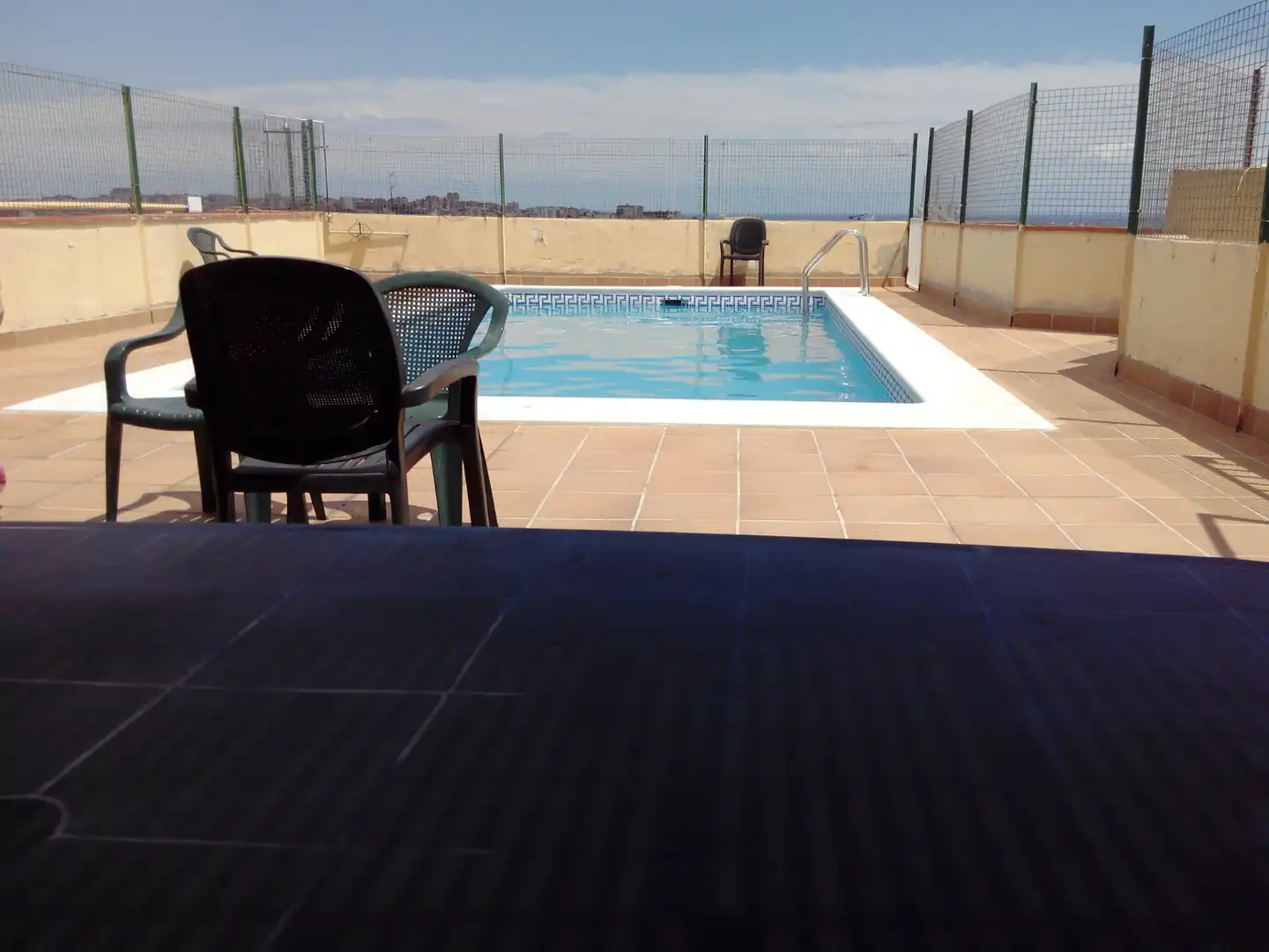 Piscina de Pis en venda en Barcelona amb Aire condicionat, Parquet i Balcó