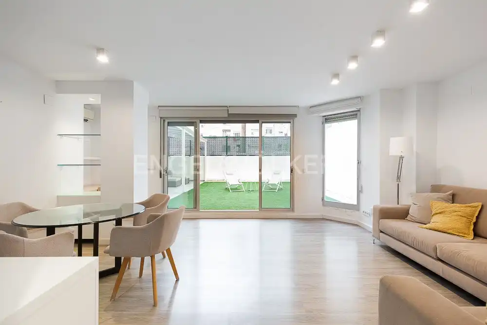 Flat with lift to rent in Gran Via del Marqués del Túria