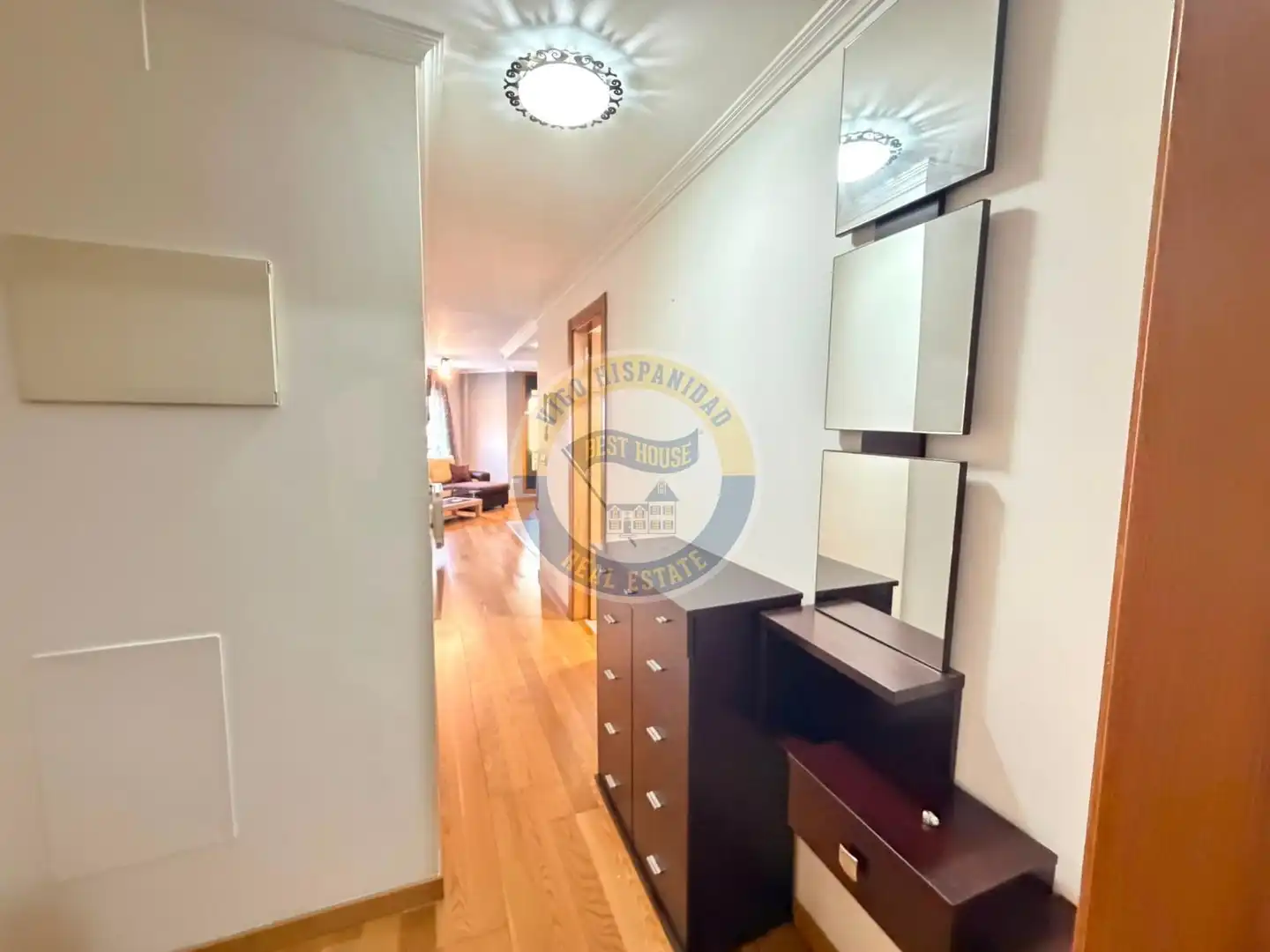 Apartamento de alquiler en Vigo  con Calefacción y Amueblado