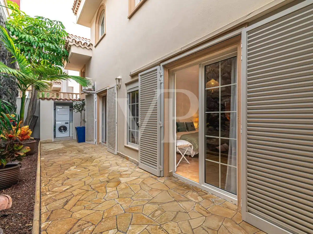 Houses for sale in Playa del Duque