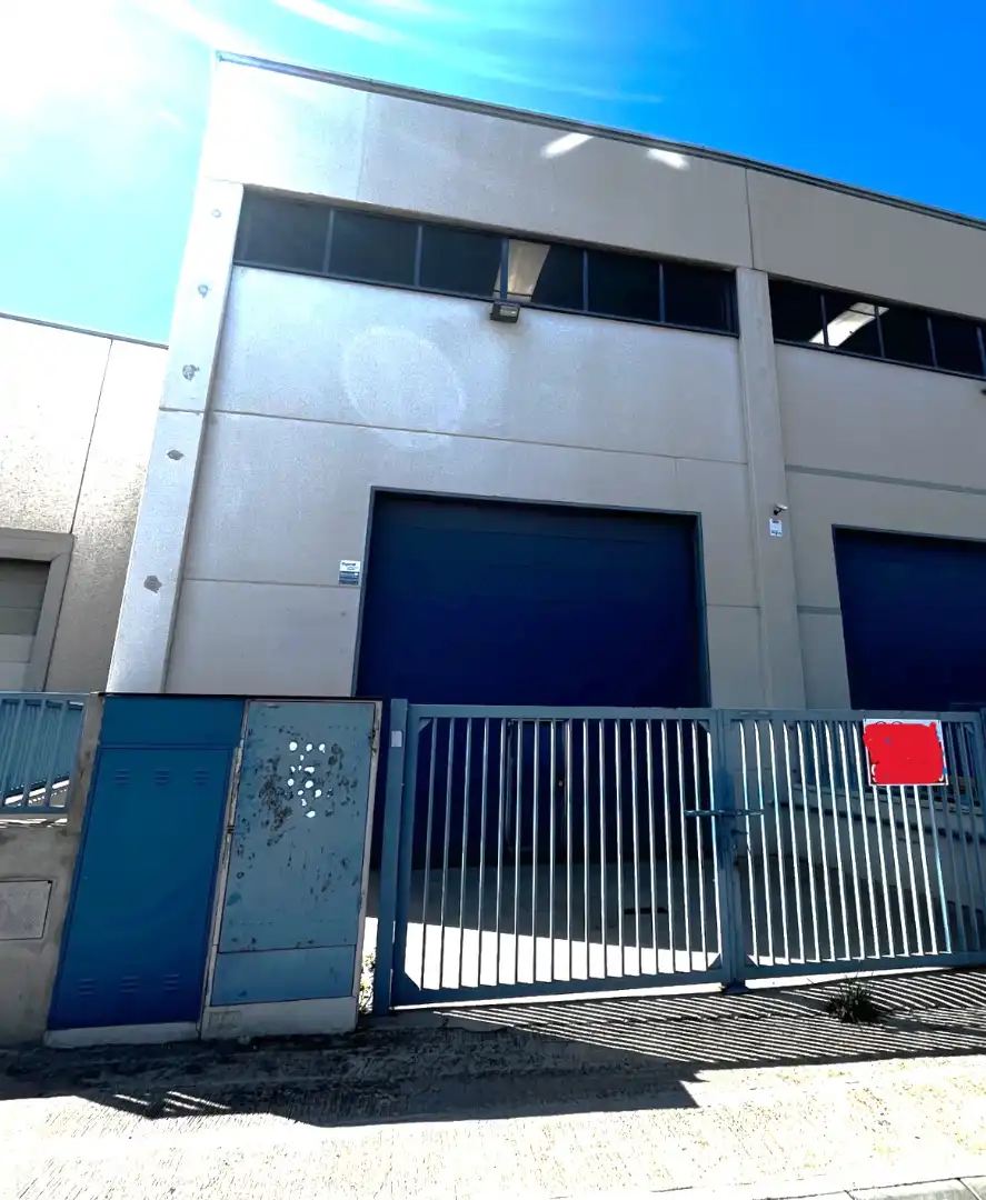 Industriegebäude zum Verkauf in Carrer Bassa Miquela 8, imagen 2