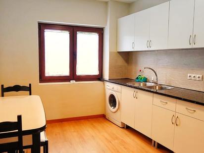 Kitchen of Flat for sale in Parres  with Terrace