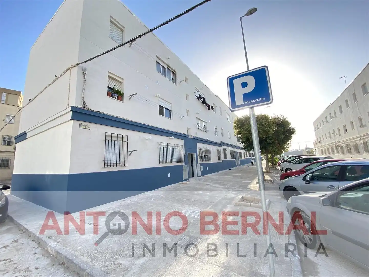 Vista exterior de Pis en venda en Jerez de la Frontera amb Aire condicionat i Moblat