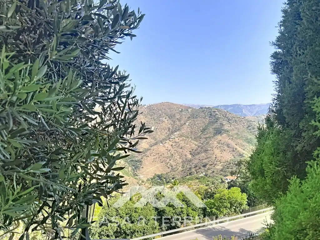 Houses for sale in Diseminados Benamayor, Cómpeta