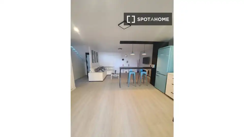 Flat for rent in Casco Antiguo