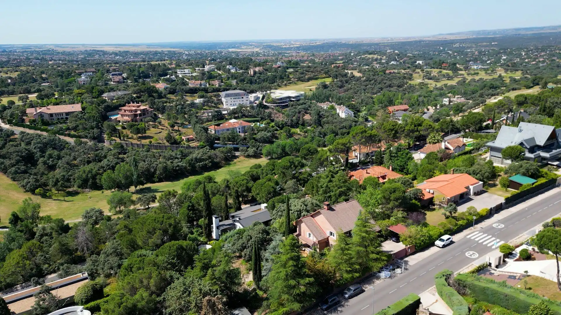 Vista exterior de Casa o chalet en venta en Las Rozas de Madrid con Aire acondicionado, Calefacción y Jardín privado