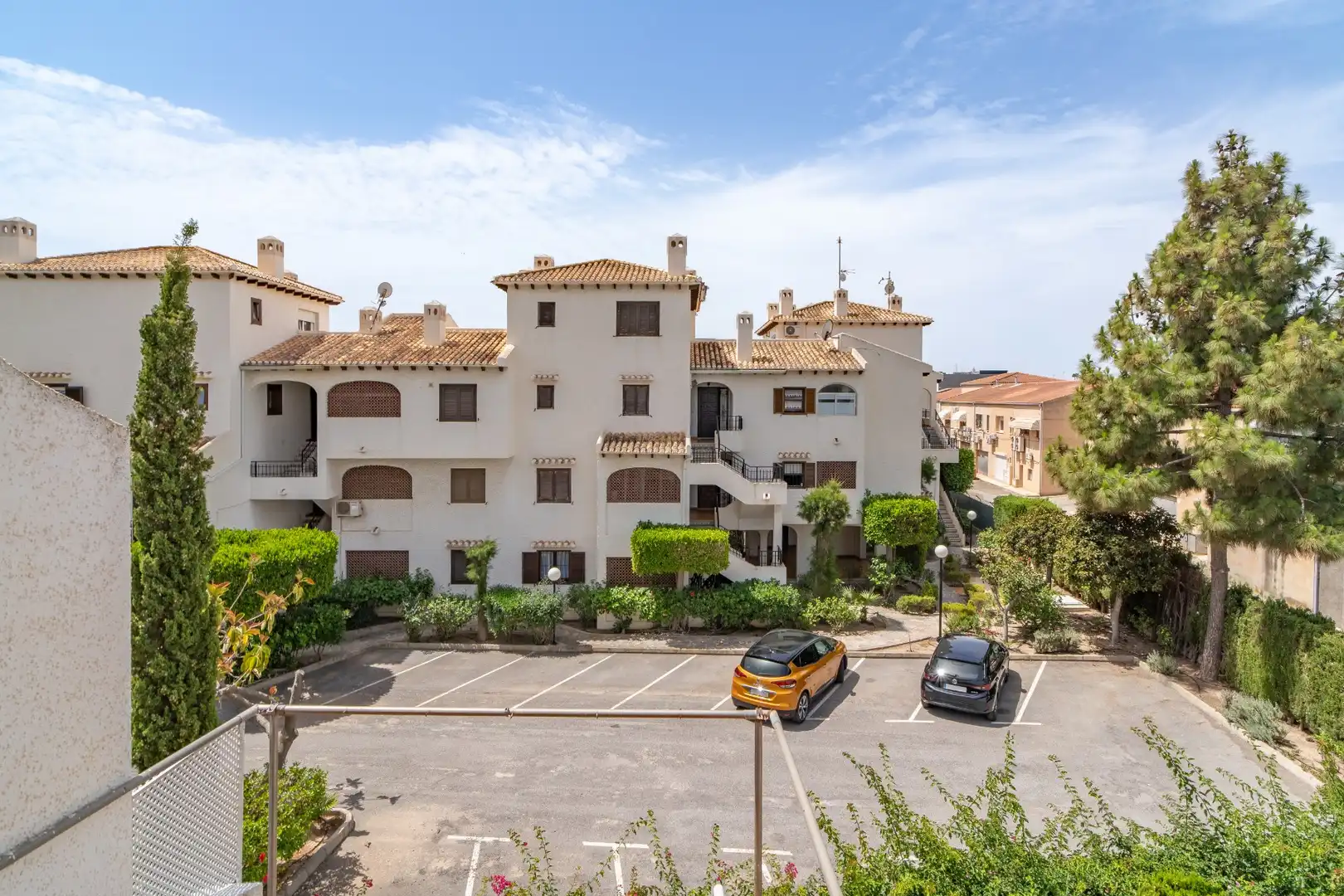 Exterior view of Apartments for sale in Orihuela  with Air Conditioner, Heating and Terrace