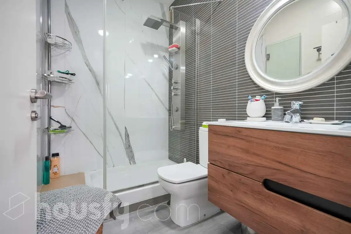 Piso con ascensor en venta en Cl. Poema Sinfónico ., imagen 35