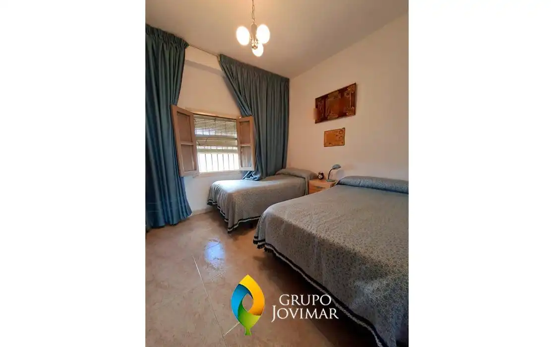 Habitación de Casa o chalet en venta en Purullena con Jardín privado, Terraza y Amueblado