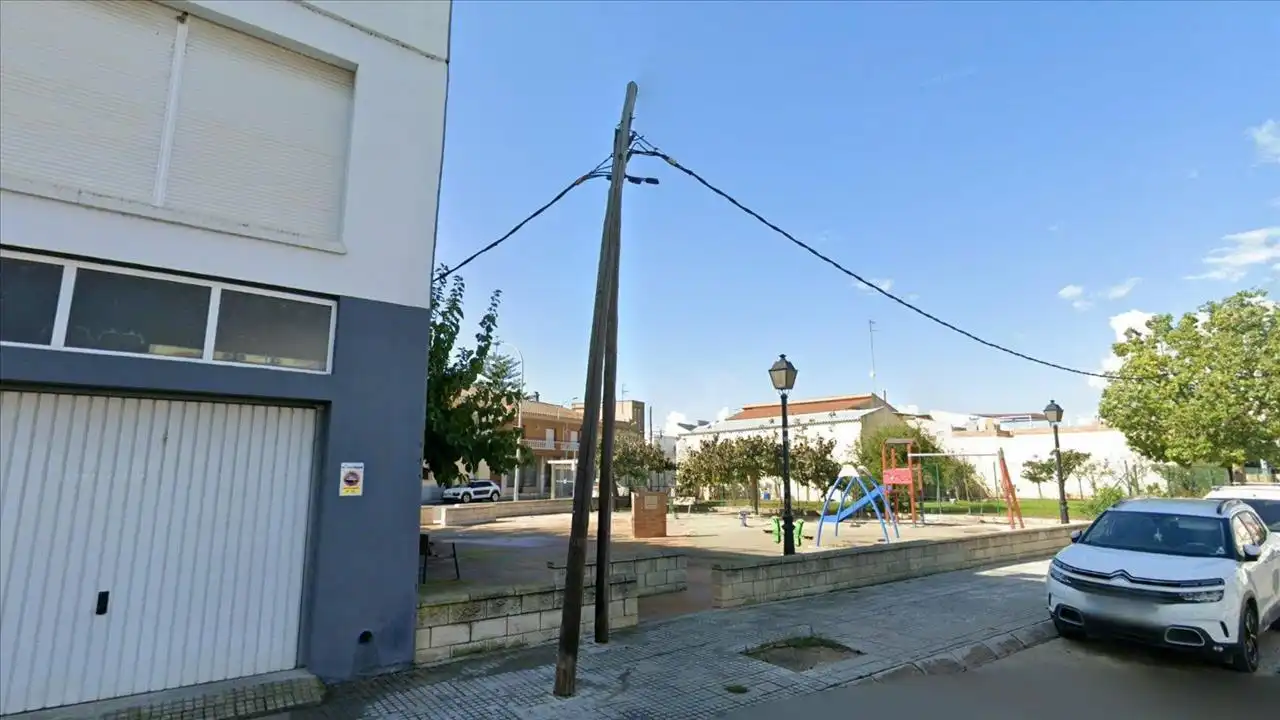 Exterior view of Garage for sale in Deltebre