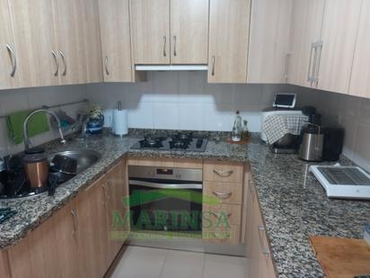 Kitchen of Flat for sale in Vélez-Málaga  with Terrace and Oven