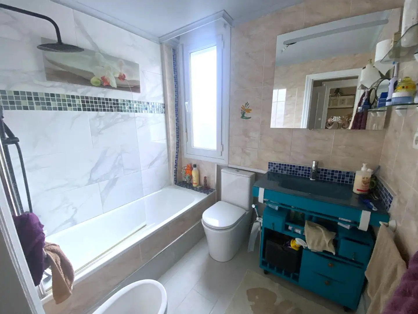 Baño de Casa o chalet en venta en Castro-Urdiales con Calefacción, Jardín privado y Parquet
