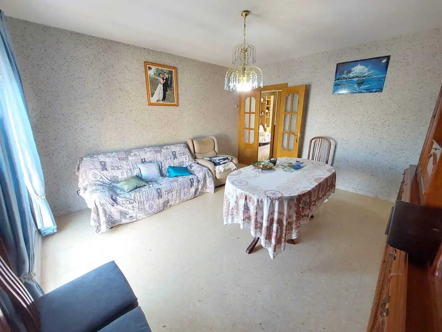 Sala de estar de Casa o chalet en venta en Òdena con Calefacción, Terraza y Amueblado