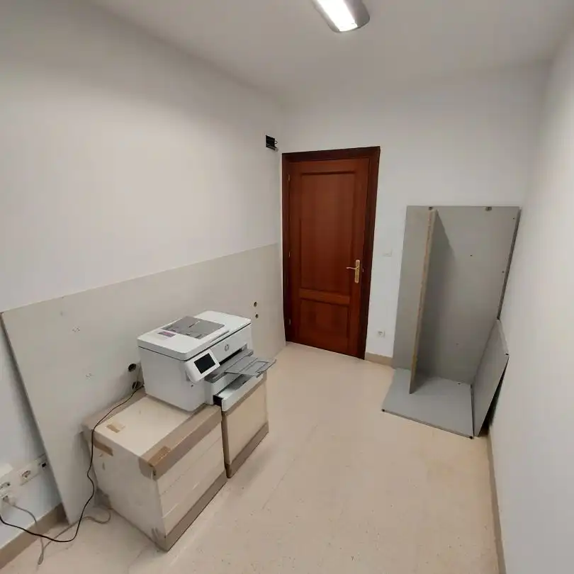 Büro zum Verkauf in Abadiño  mit Heizung und Möbliert